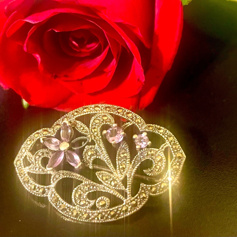 Vintage Sterling Silver Marcasite Amethyst Floral Pin Brooch - Picture 2 of 9